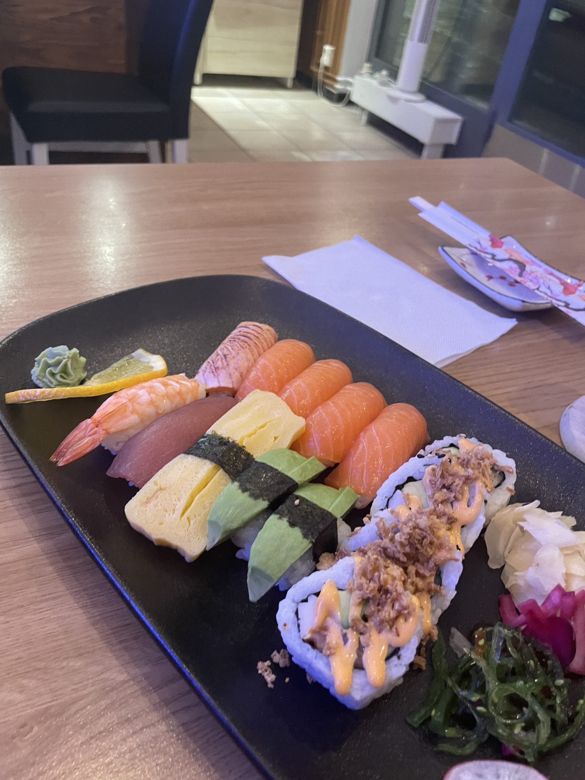 Taso Sushi Bar vid Sankt Görans Sjukhus – bild 1