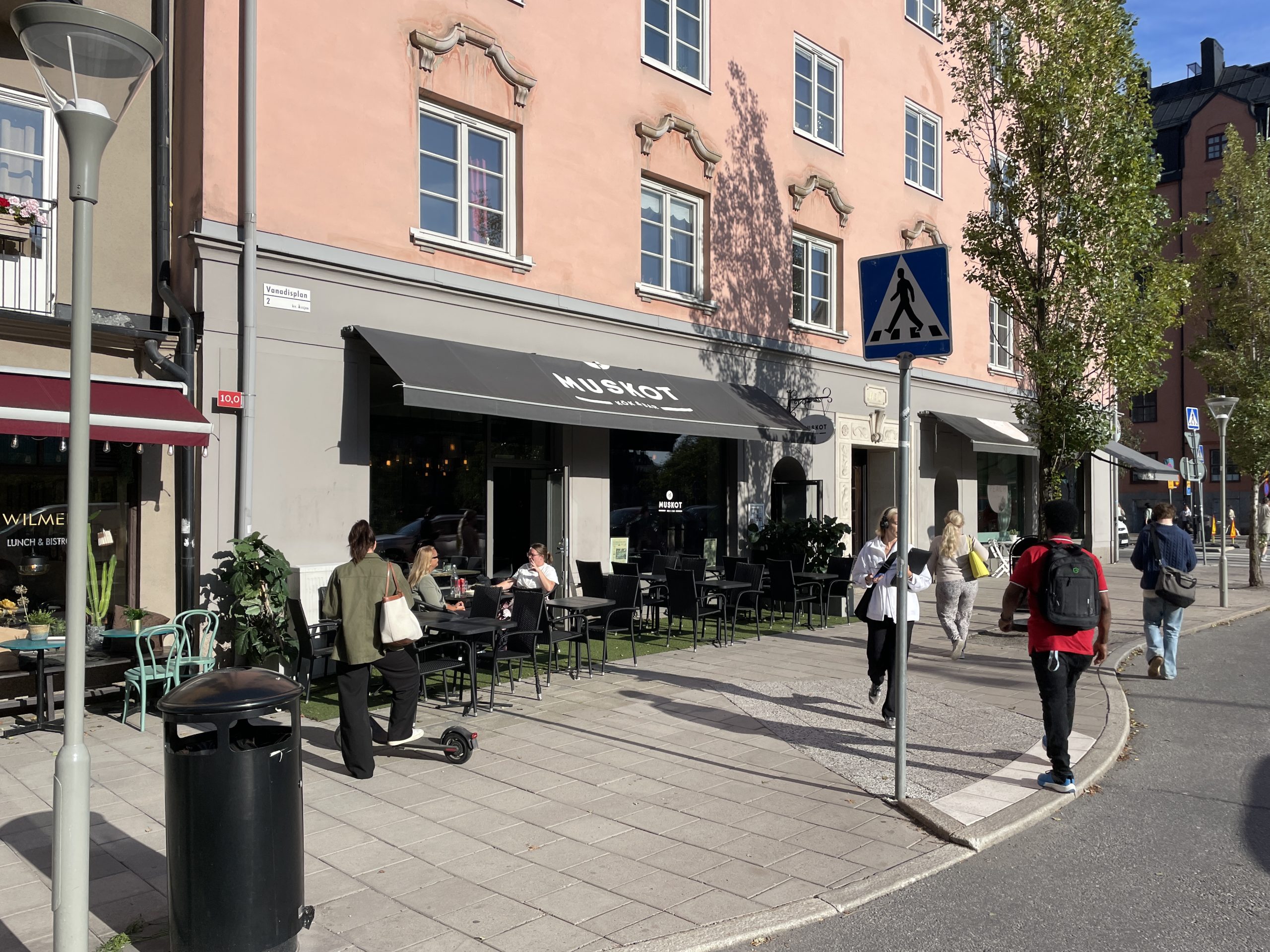 Restaurang AAAAAA läge Vanadisplan – bild 1
