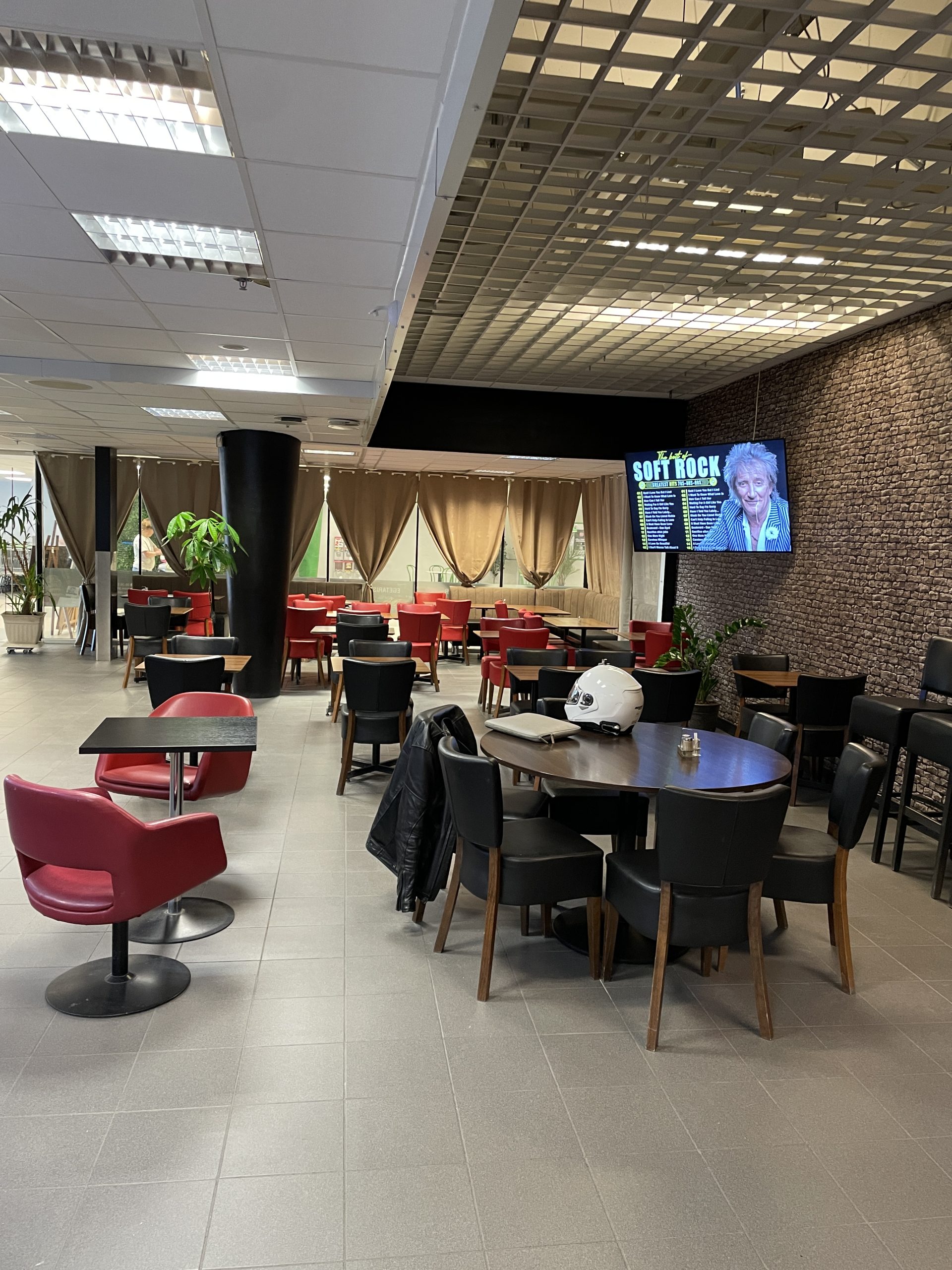 Restaurang AAA City Center Uppsala – bild 1