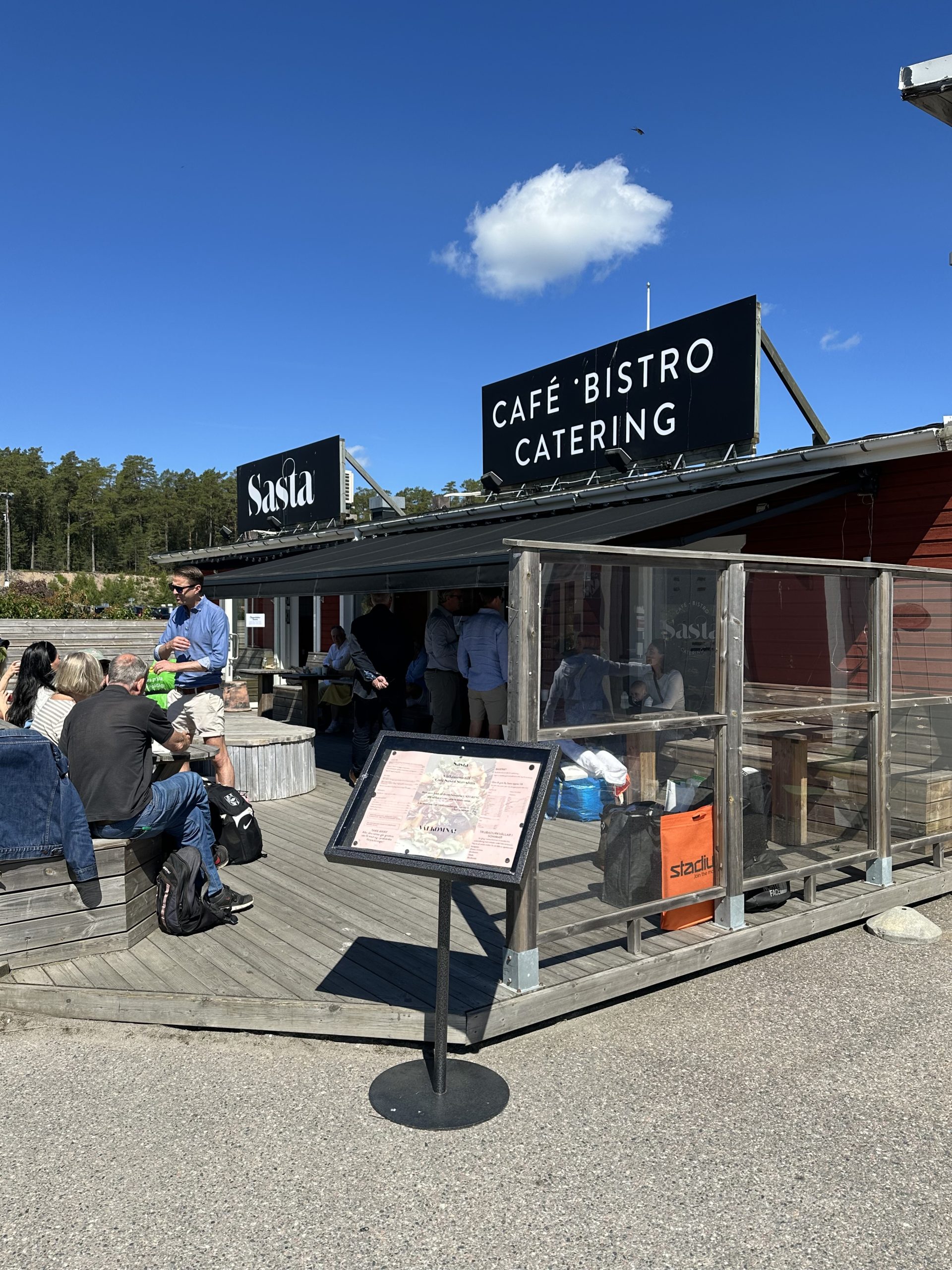 Sommar Café på Skärgården AAA läge Hög Omsättning !! – bild 1